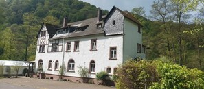 Exterior - Wald Villa Üssbach (Alf)