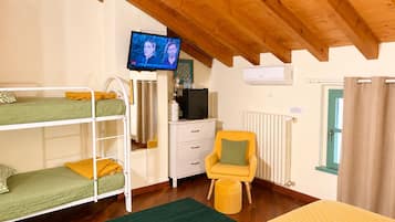 Family Quadruple Room, 1 Bedroom | Premium bedding, minibar, desk, WiFi (free)
