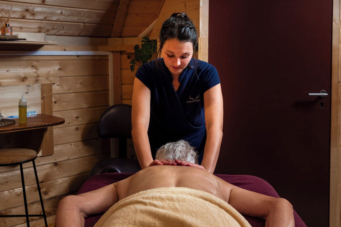 Espace de soins pour les couples, sauna, bain à remous, hammam, hammam