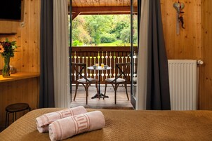 Estúdio standard, sacada, vista para o parque (Côté Sud) | Roupas de cama premium, cofres nos quartos, berço de viagem