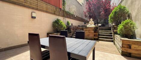 Apartment (1 Bedroom) | Terrace/patio