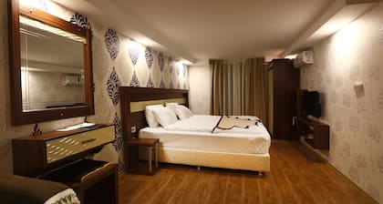 AZD House Hotel