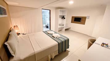 Minibar, in-room safe, desk, free WiFi