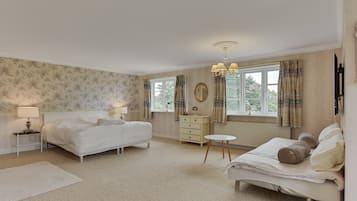 Suite | Kostenloses WLAN, BettwÀsche