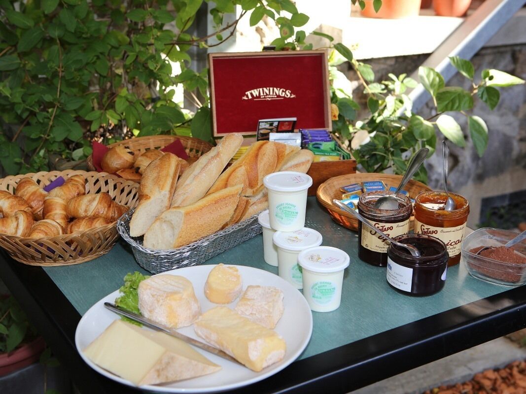 Foto - Aux Pierres Magiques