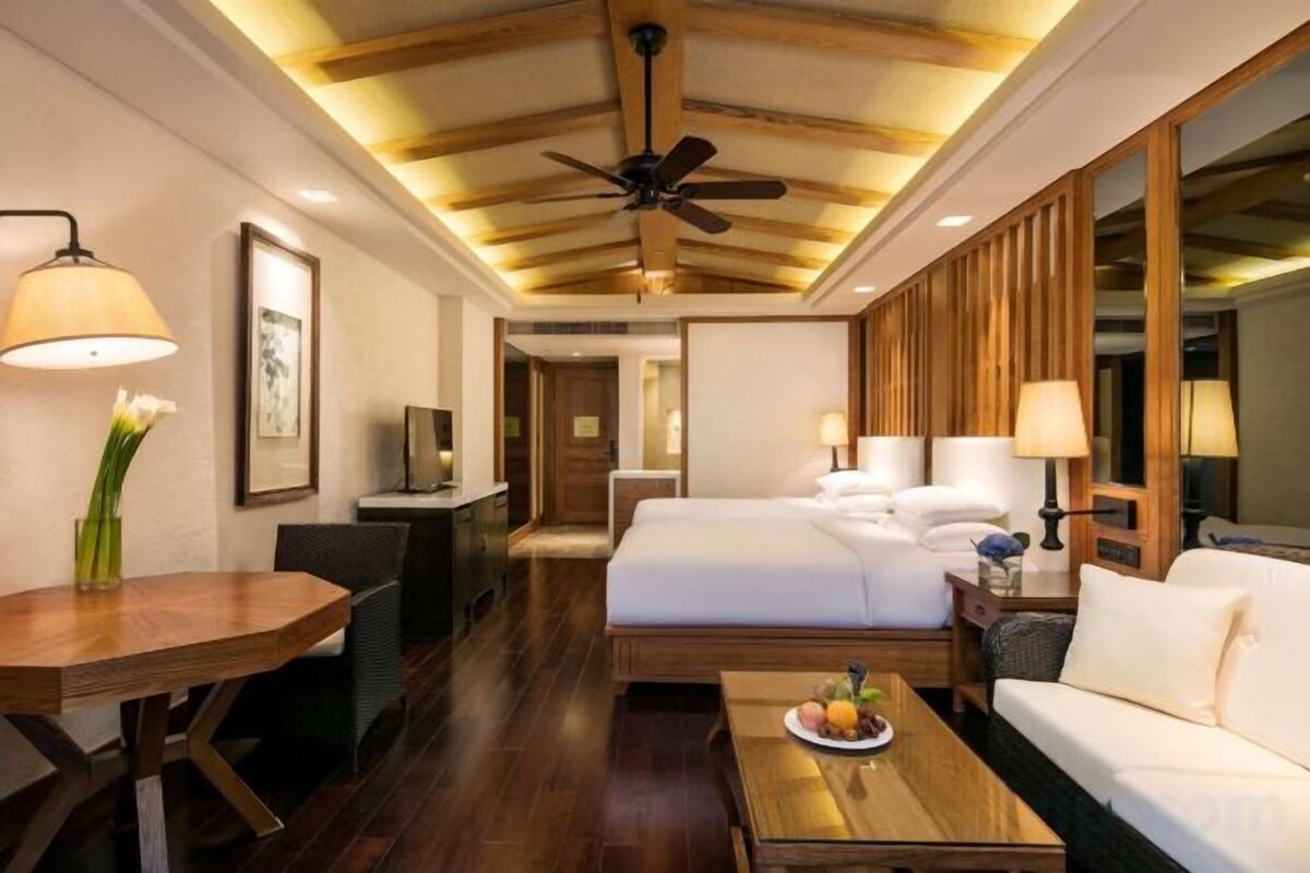 Superior Mountain-view Twin Room