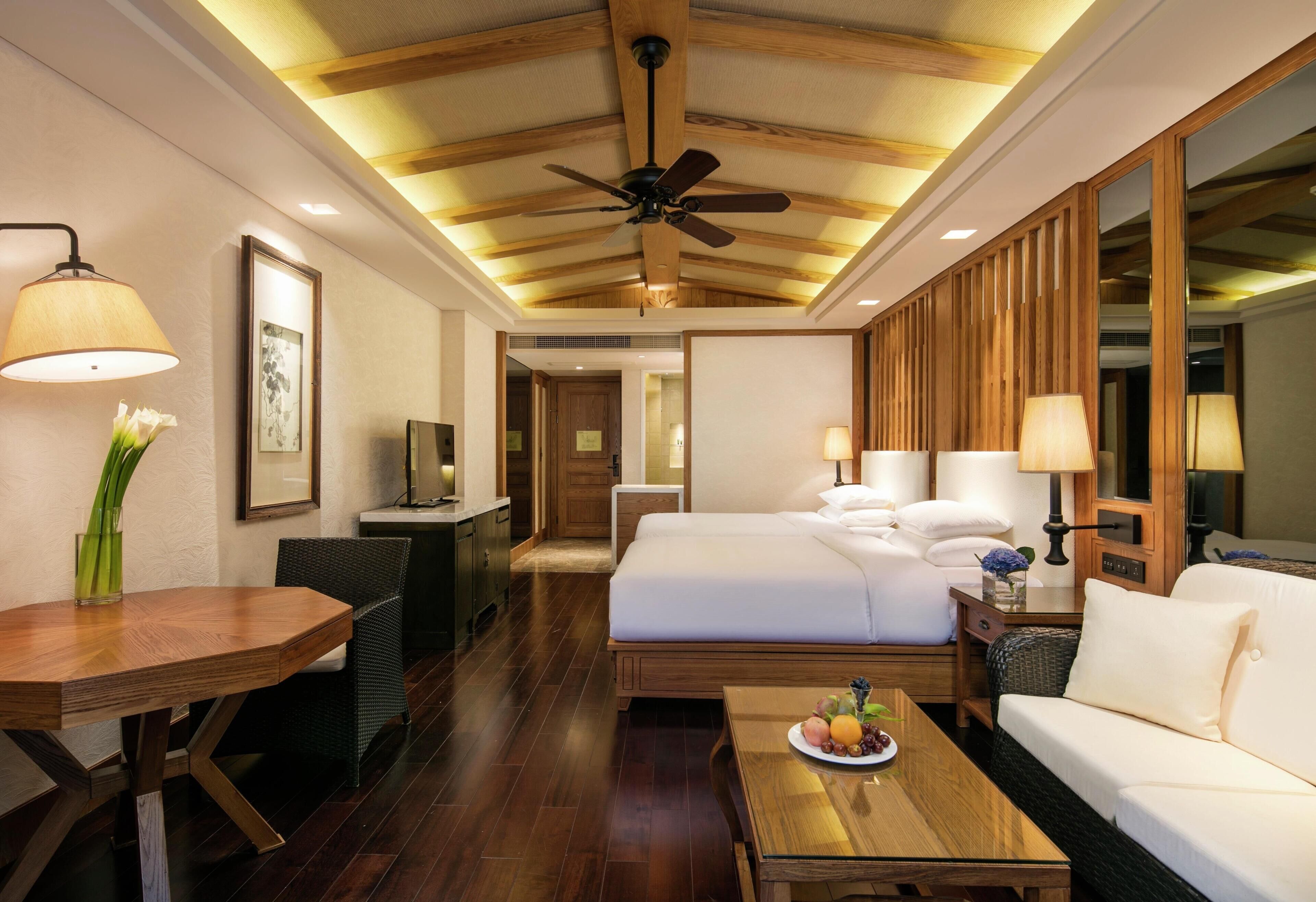 双床房, 山景 | 迷你吧、客房内保险箱、遮光窗帘、折叠床/加床（额外收费）