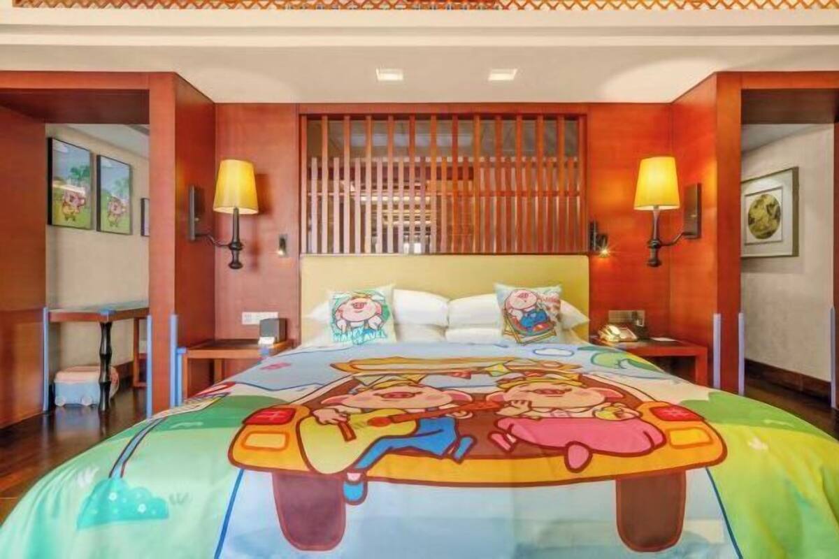 Minibar, in-room safe, blackout drapes, rollaway beds