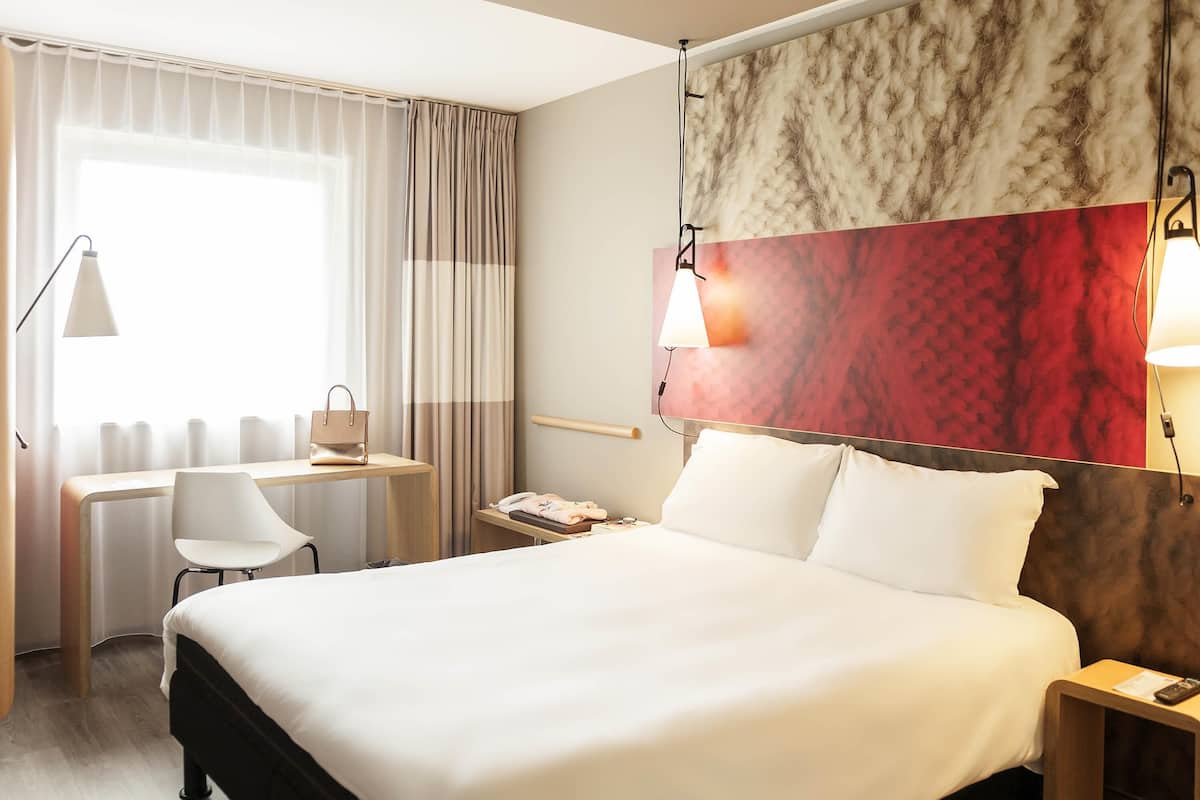 스탠다드 더블룸, 더블침대 1개 또는 싱글침대 2개 | 책상, 방음 설비, 다리미/다리미판, 무료 유아용 침대