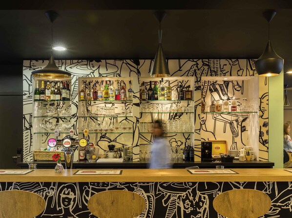 Bar (a l'allotjament)