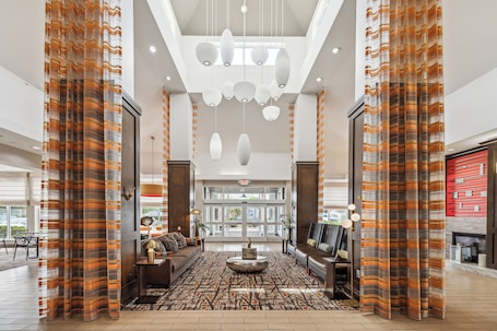 Lobby. Kozy Houston North