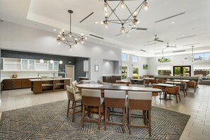 Free daily continental breakfast  - Homewood Suites By Hilton New Braunfels (New Braunfels)