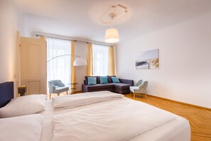 Premium Apartment, 3 Bedrooms (Top 10, incl cleaning fee )