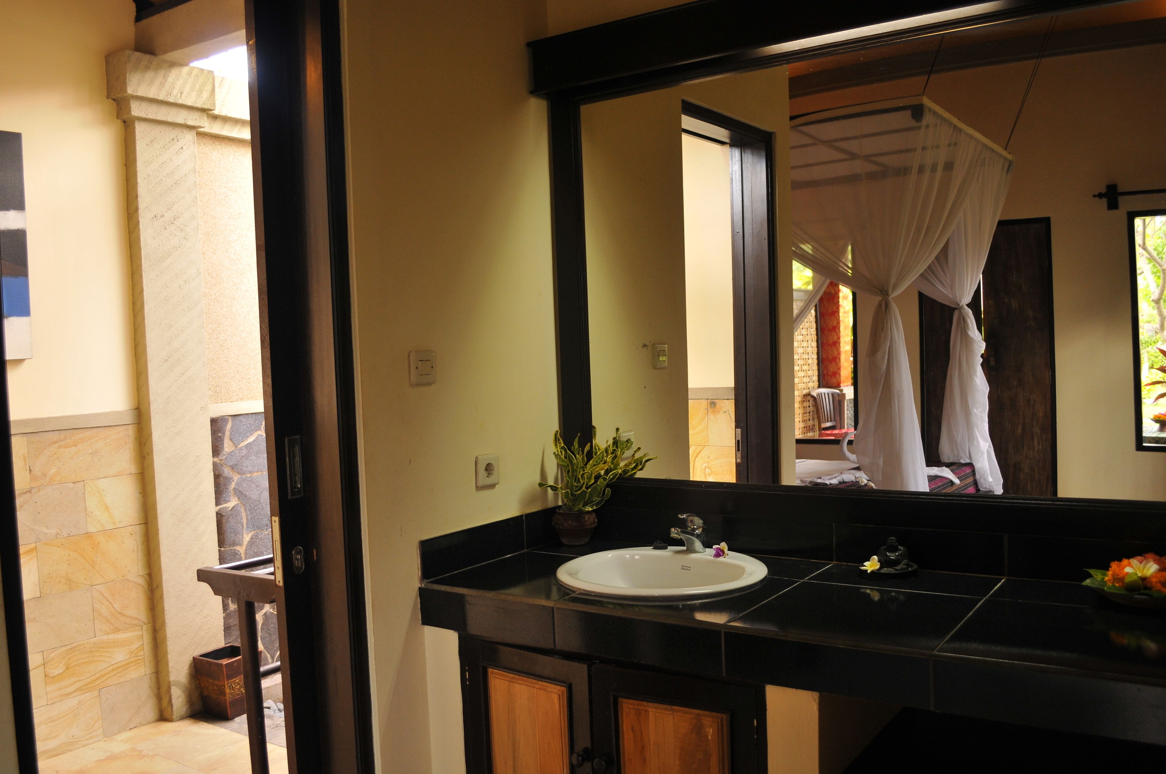 superior room | in-room safe, desk, free cots/infant beds, rollaway beds