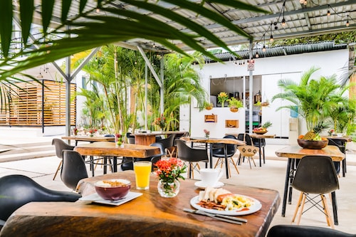 In the Shade Hotel - Coworking - Adults Only