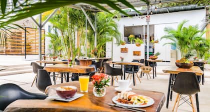 In the Shade Hotel - Coworking - Adults Only