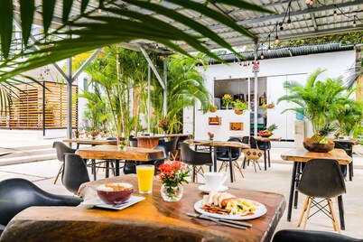 In the Shade Hotel - Coworking - Adults Only