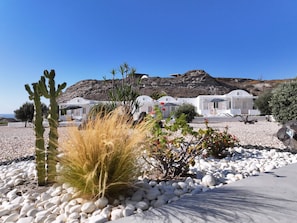 Exterior - Katharos Villas (Santorini)