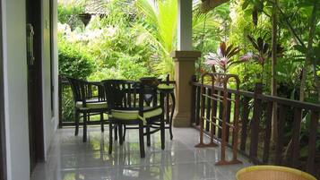 Bungalow, 1 habitación | Terraza o patio