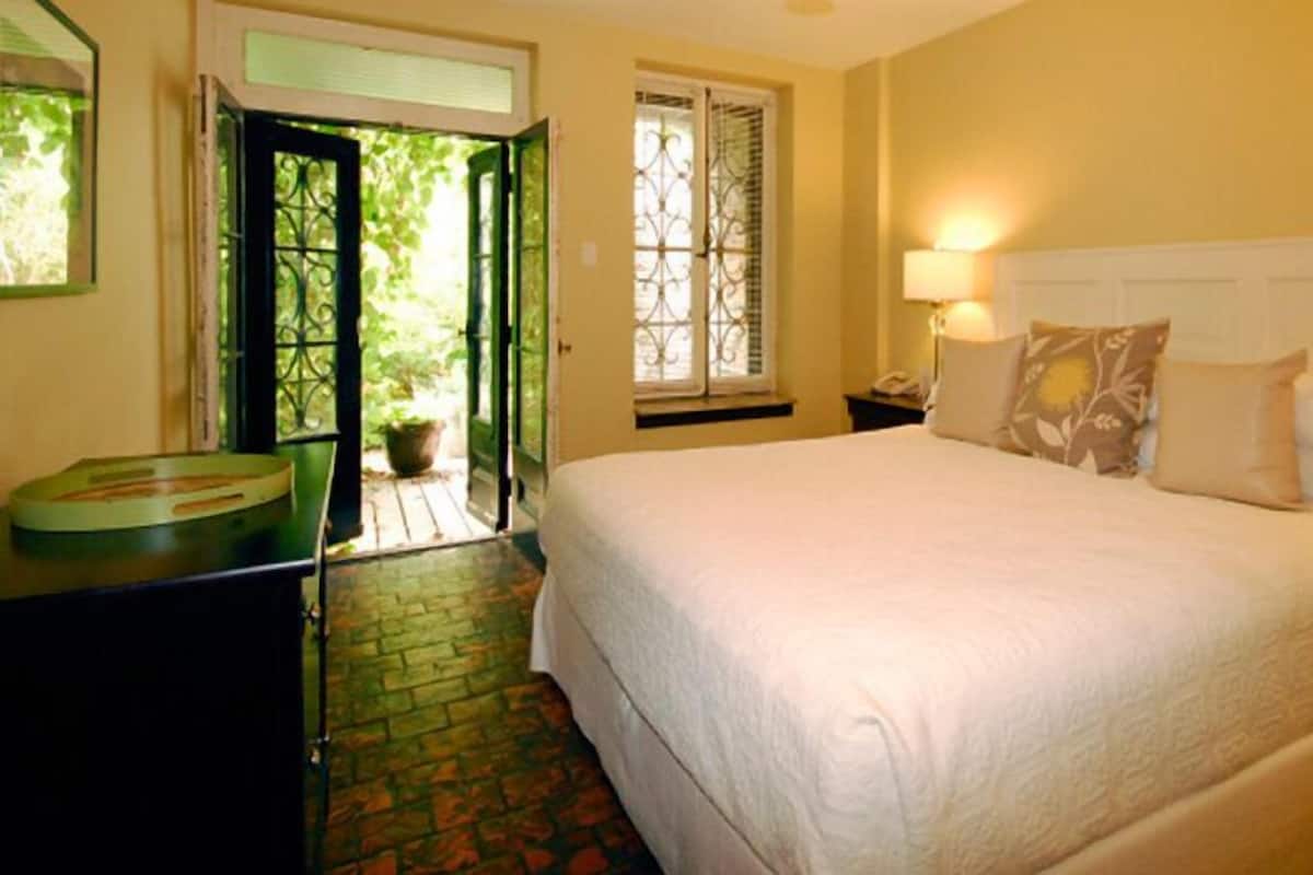 Gordon Suite | Individually decorated, individually furnished, desk, iron/ironing board