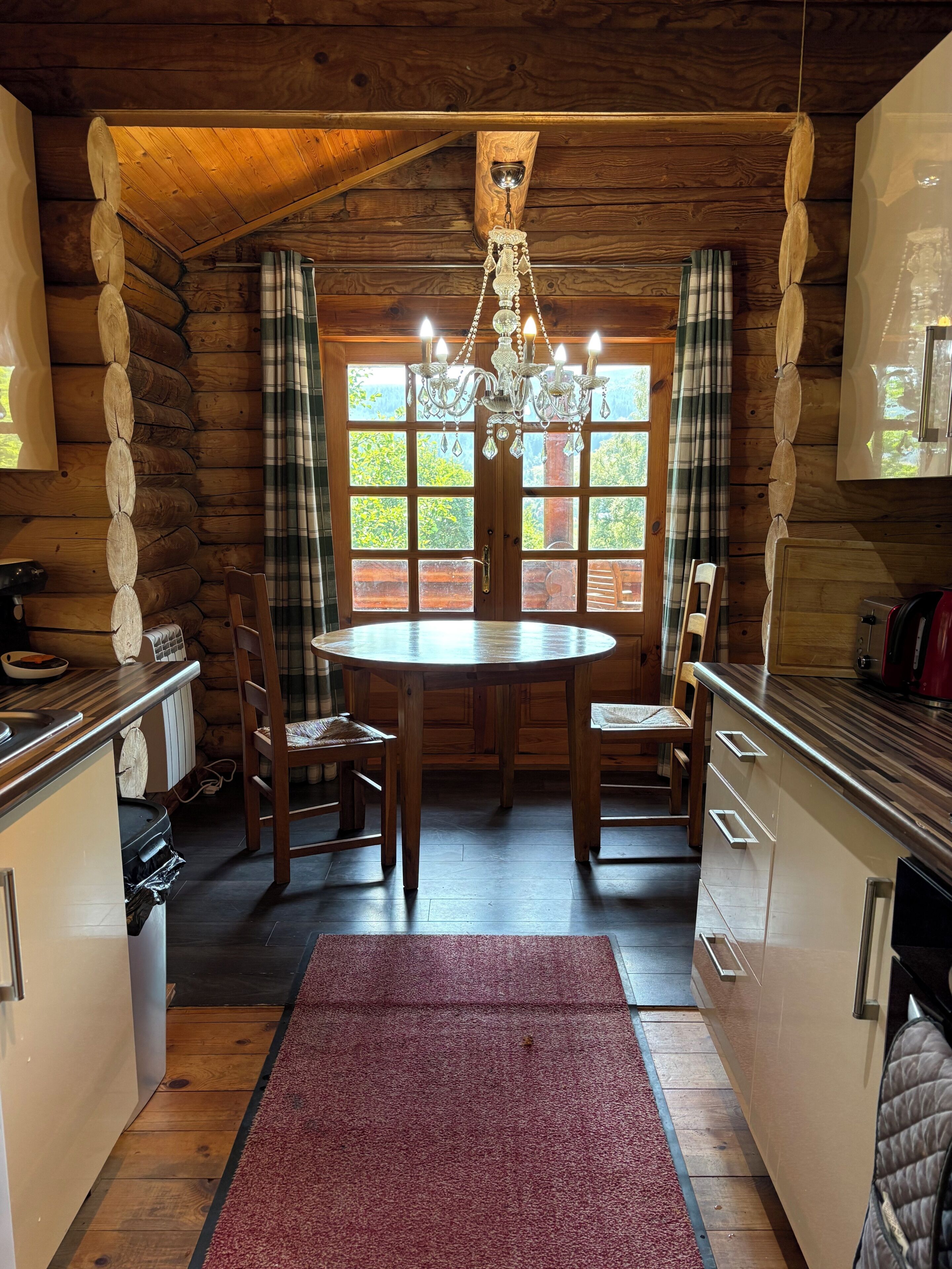 Standard Chalet, 1 Bedroom (Four Poster Bed) | 2 bedrooms, Egyptian cotton sheets, premium bedding, down duvets
