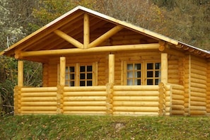 Exterior - BCC Loch Ness Log Cabins (Inverness)