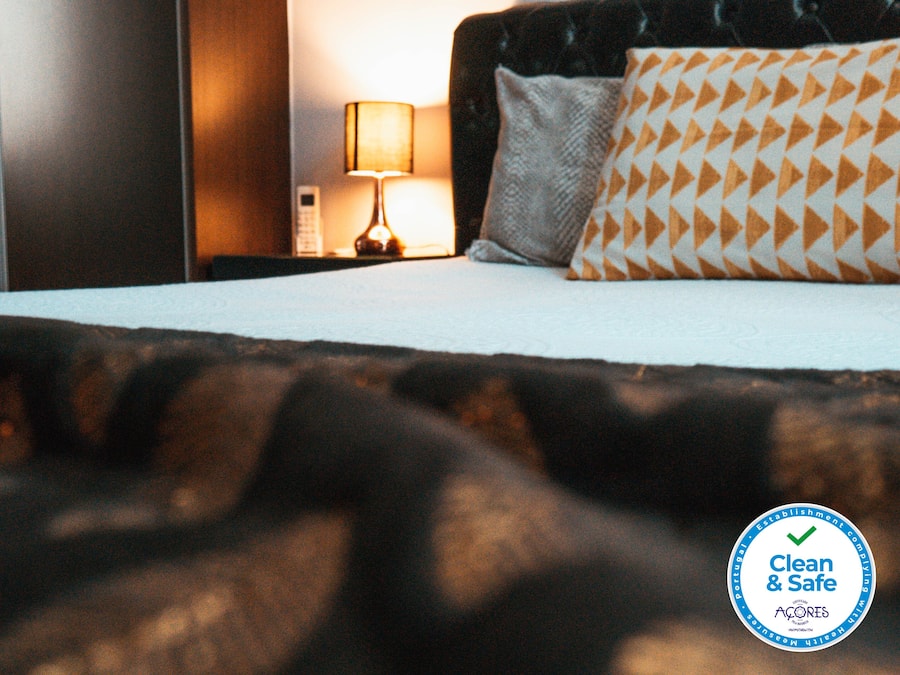 Dobbeltrom | Individuelt dekorert, individuelt innredet og strykejern/-brett