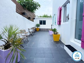 Courtyard - Vintage Place - Azorean Guest House (Ponta Delgada)