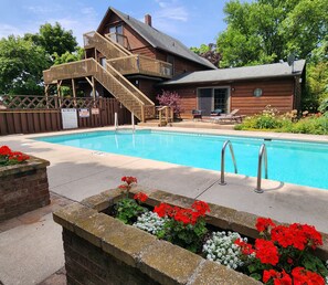 Piscina stagionale all'aperto