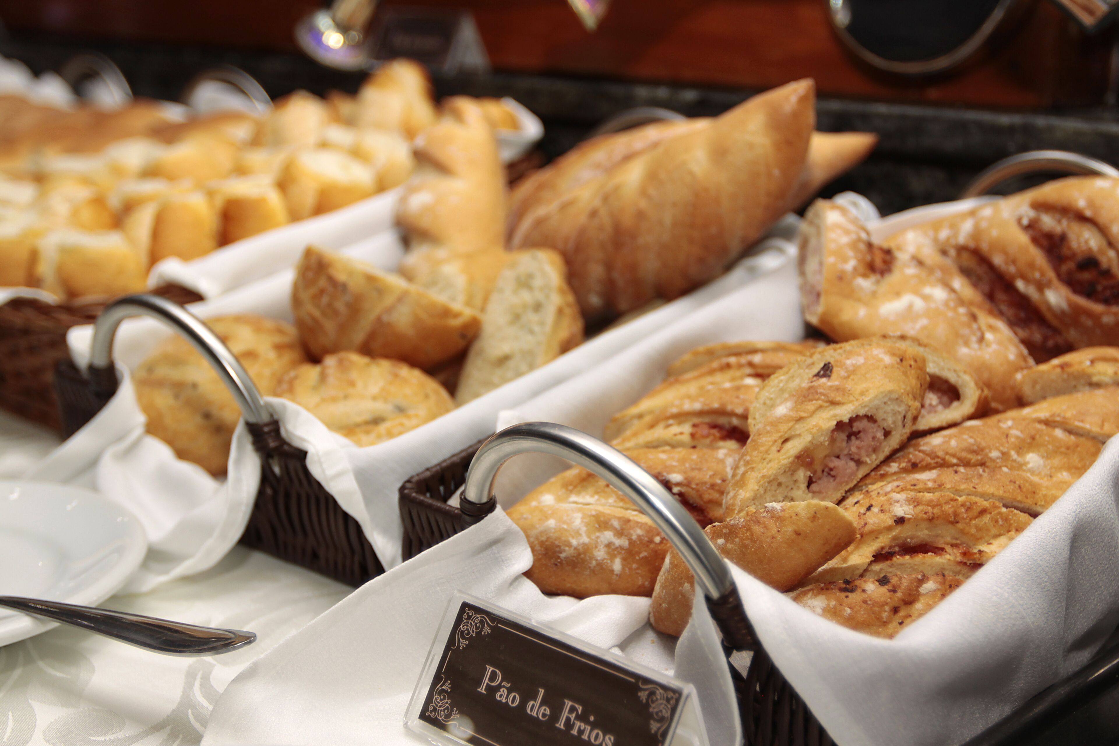 free daily cooked-to-order breakfast