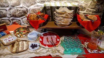 Gratis komplet morgenmad hver dag