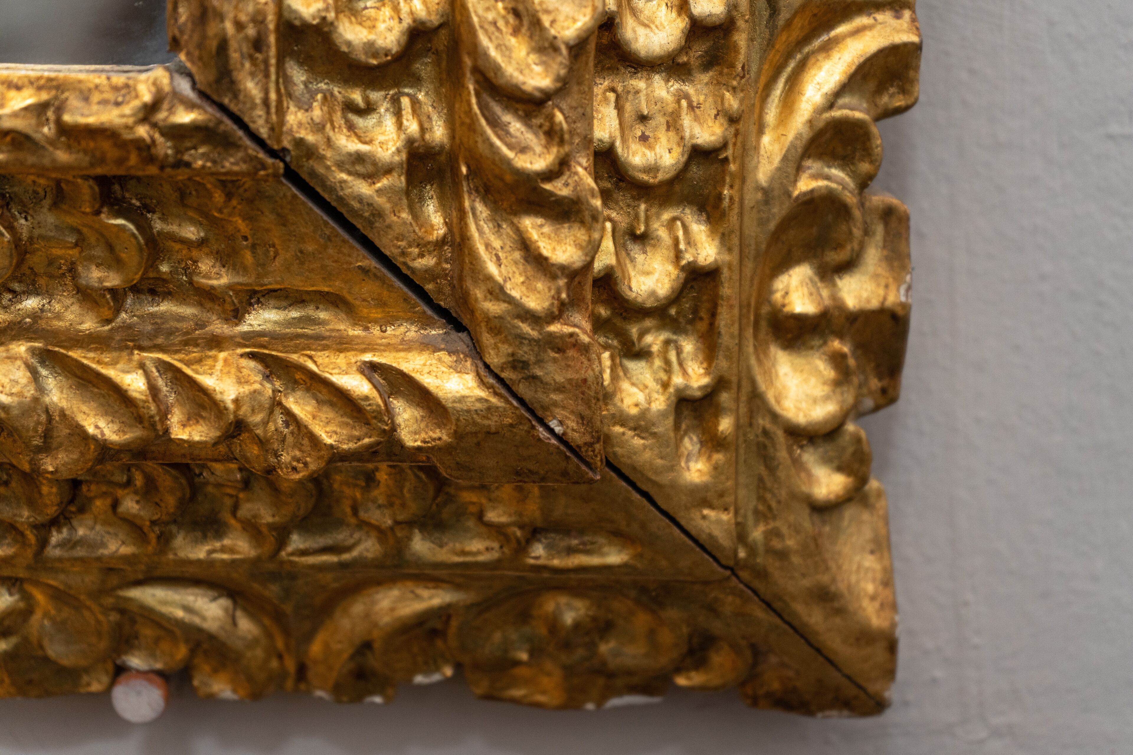 40-inch smart tv with satellite channels, tv