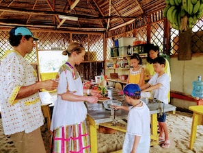 Children's activities - Palmento Grove Eco Cultural & Fishing Lodge (Hopkins)