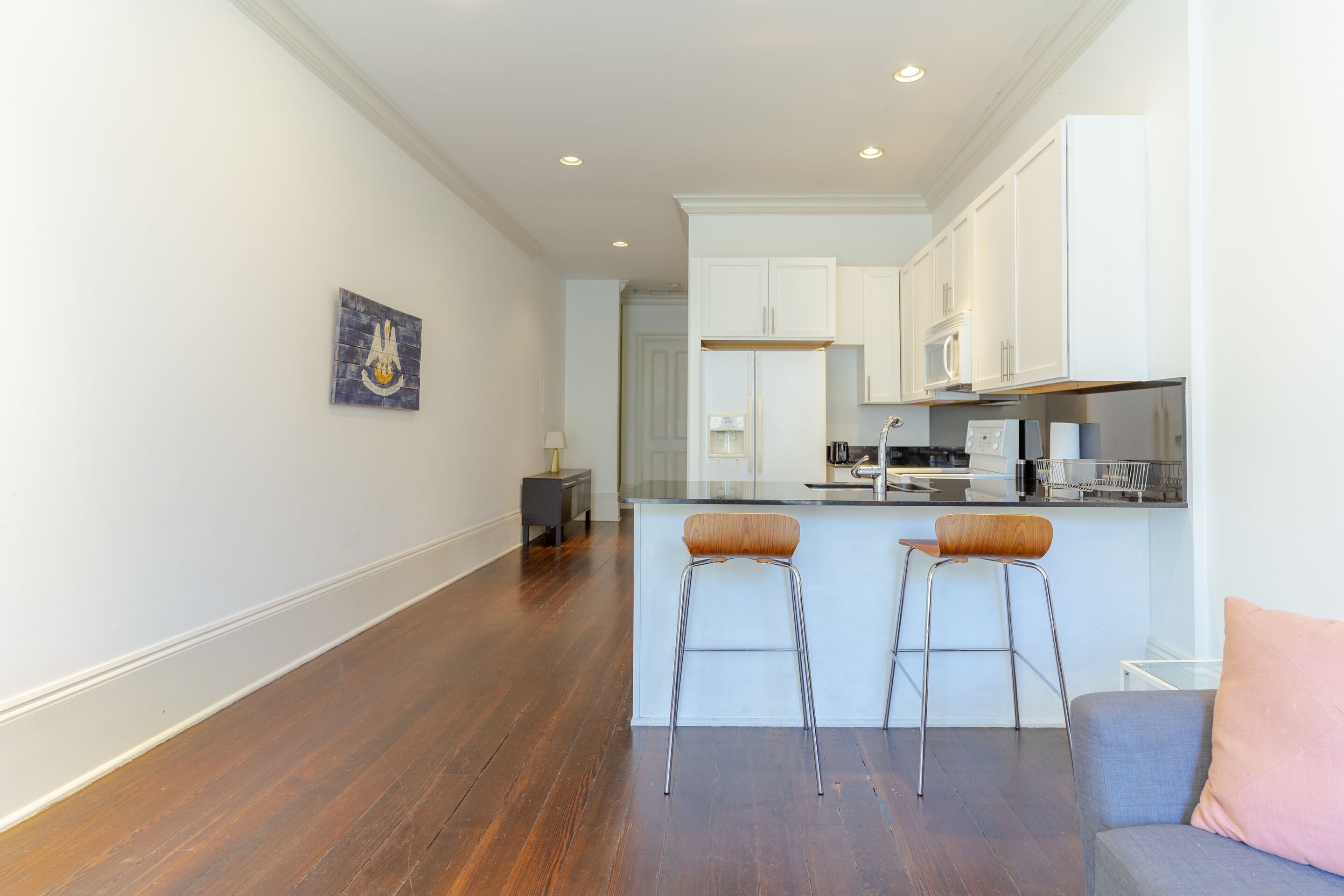 one bedroom apartment | 3 bedrooms, free wifi, bed sheets