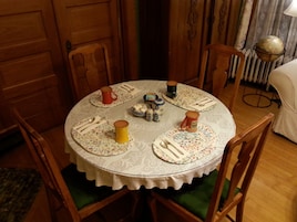 Desayuno completo incluido todos los días 