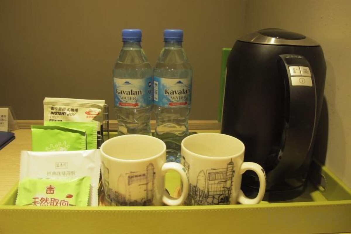 Kaffee und/oder Kaffeemaschine