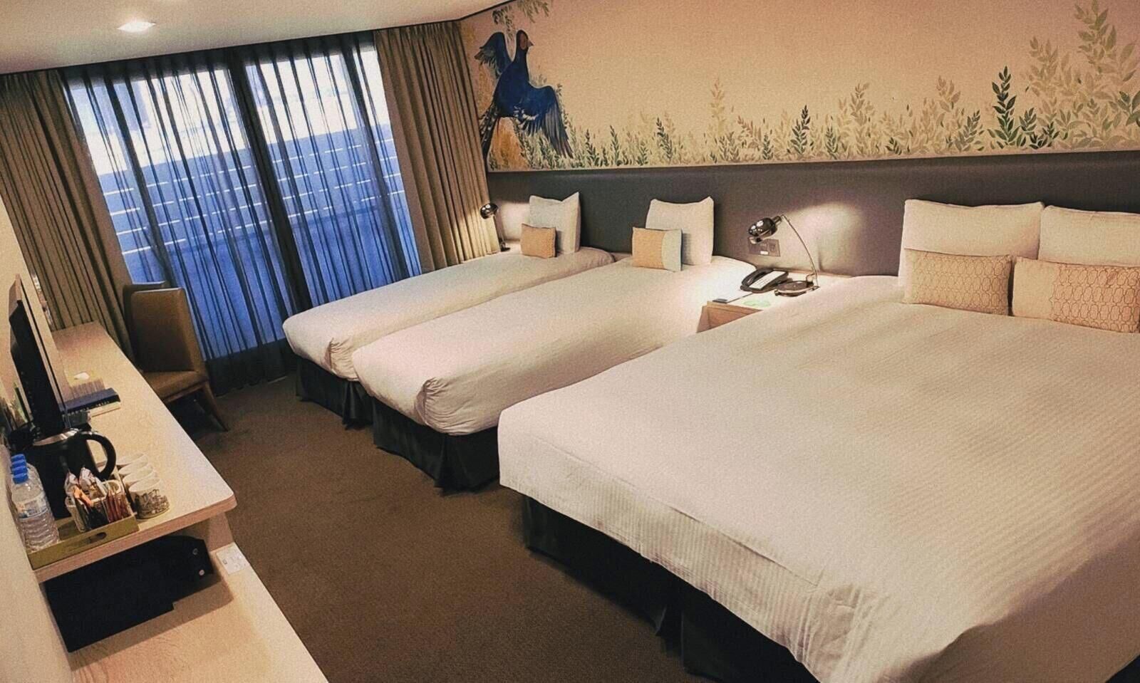 高档床上用品、羽绒被、客房内保险箱、特色装修