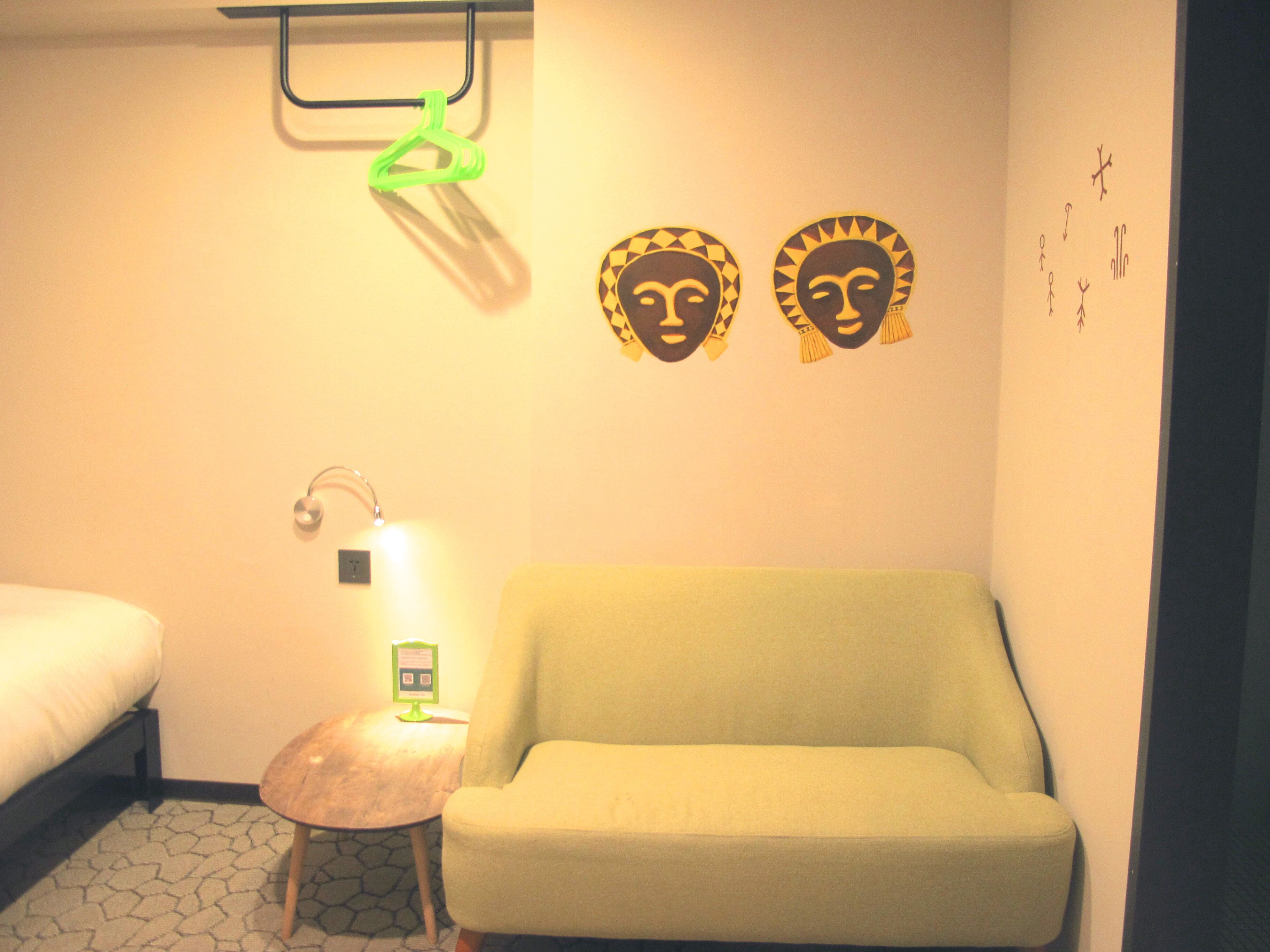 standard double room, 1 bedroom, no windows | living area