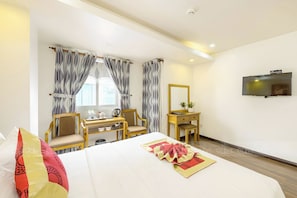 มินิบาร์, ตู้นิรภัยในห้องพัก, ผ้าม่านกันแสง, Wi-Fi ฟรี