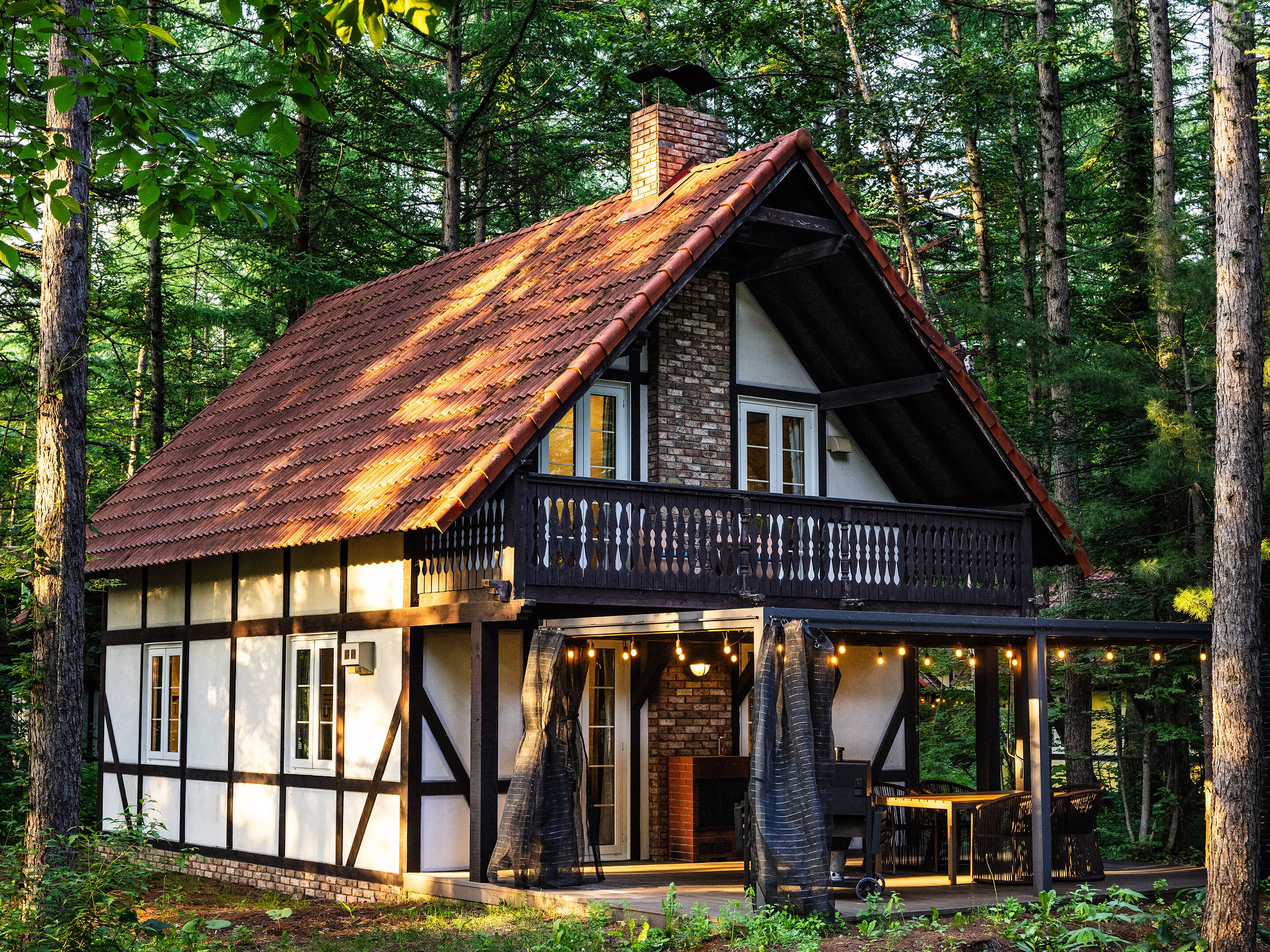 特色装修、办公桌、免费折叠床/加床、免费 WiFi