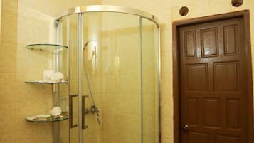 Shower, free toiletries, hair dryer, bathrobes