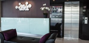 منطقة الجلوس في الردهة