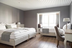 Room - Siglo Hotel (Siglufjordur)