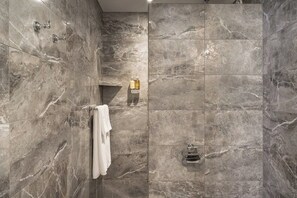 Bathroom - Siglo Hotel (Siglufjordur)