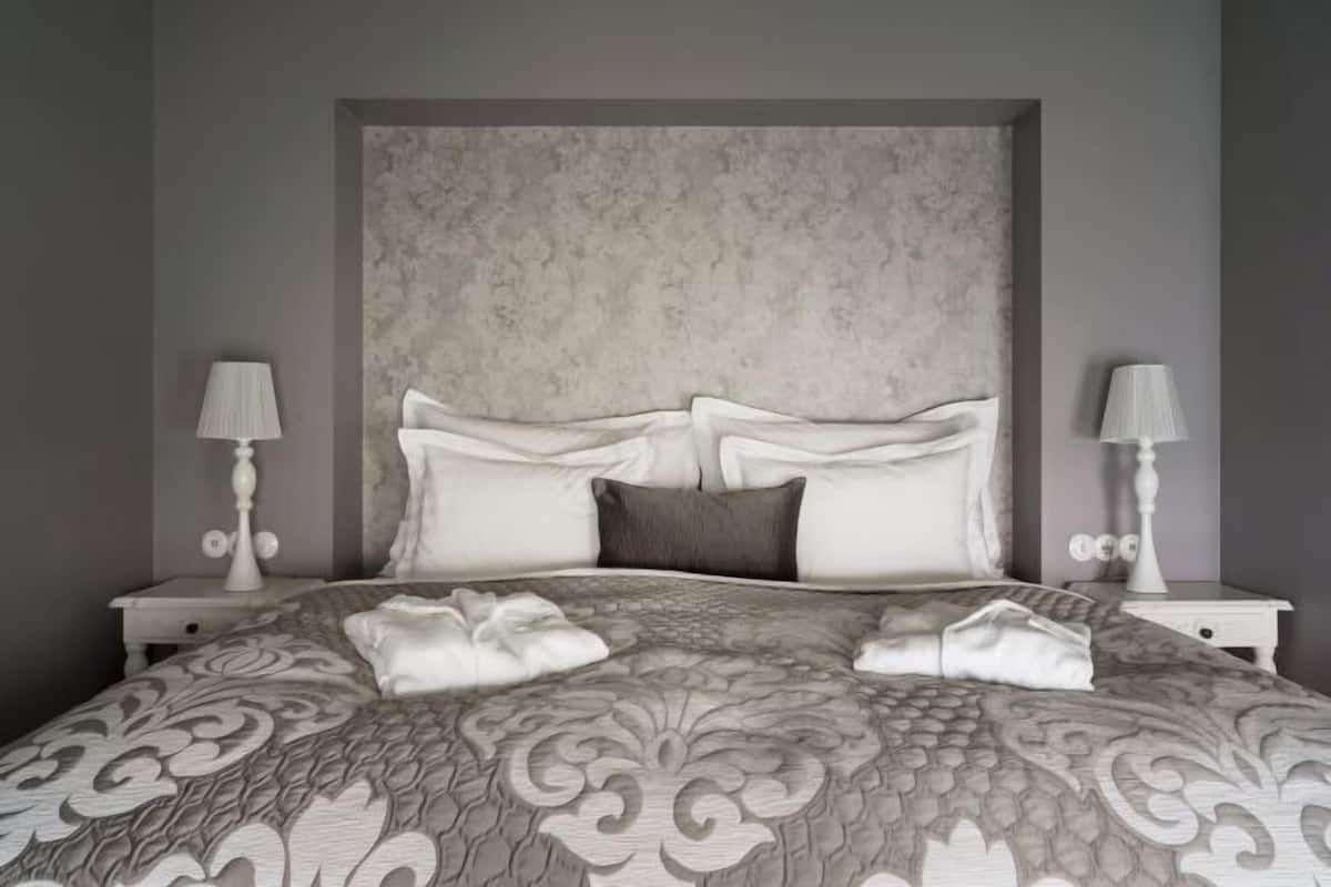 In-room safe, desk, laptop workspace, blackout curtains