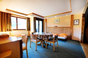 Apartment, 2 Bedrooms, Mountain View (Large) | Living area - Auhof Apartments (Wildschönau)
