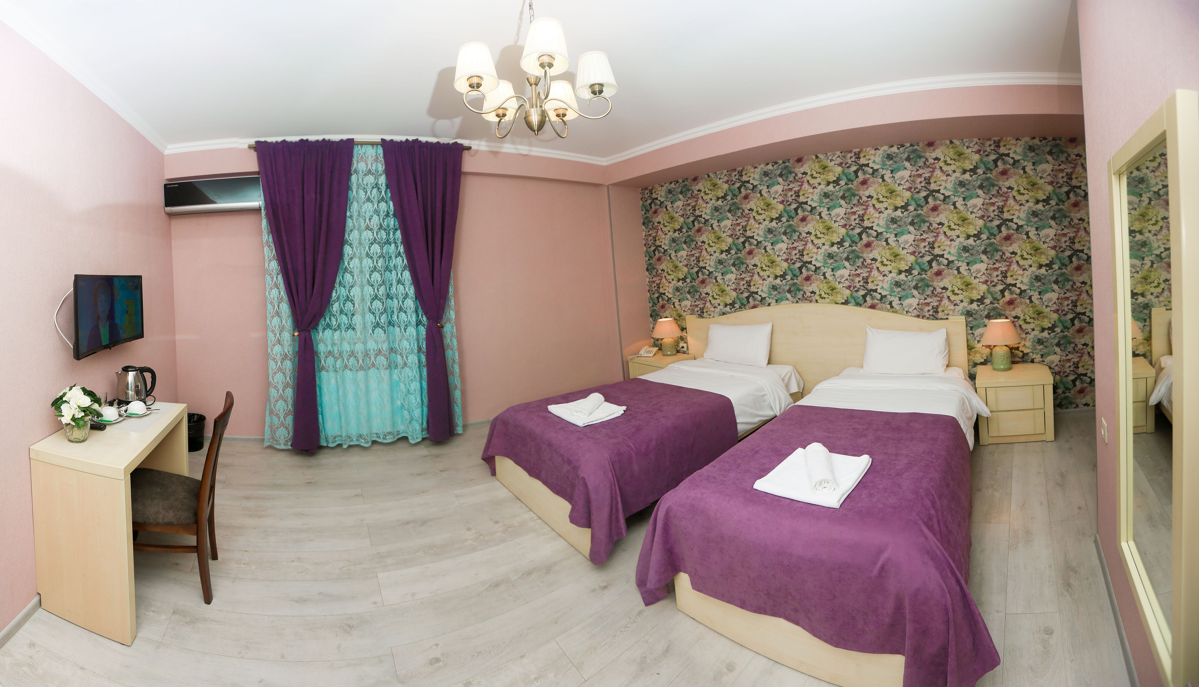 standard twin room | minibar, individually decorated, desk, blackout curtains