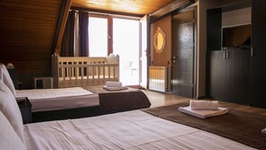 Panoramic Suite, 1 Bedroom, Non Smoking, City View | Minibar, individually decorated, desk, blackout drapes - Hotel New Metekhi (Tbilisi)