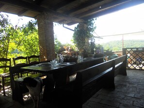 Outdoor dining