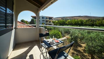 Appartement Duplex, 1 chambre, vue jardin | Balcon